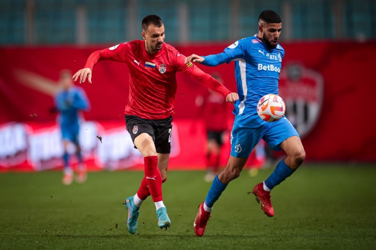 尤其是在冬 尤其是在冬